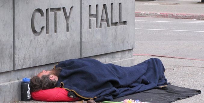 Protesters oppose pedestrian ordinance in Harrisonburg